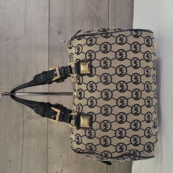 Michael Kors Gray Black Signature Handbag Purse Satchel - Picture 4 of 15